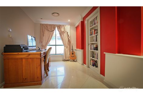 Property photo of 71 Dalmeny Drive Prestons NSW 2170