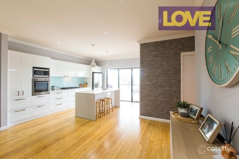 11 Groongal St, Mayfield West, NSW 2304