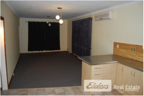 Property photo of 38 Griggs Way Rockingham WA 6168