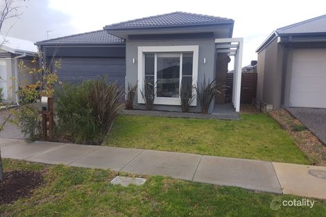Property photo of 6 Bianca Crescent Greenvale VIC 3059