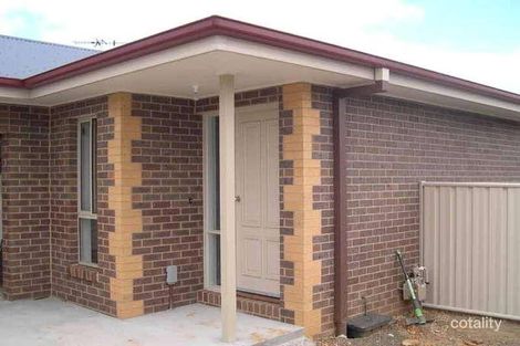 8 Glencoe St, Kennington, VIC 3550