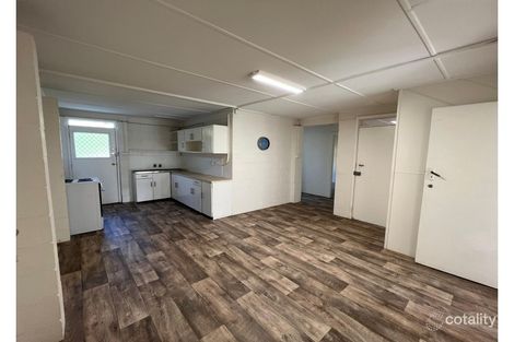 Property photo of 3 Stonehaven Avenue Dubbo NSW 2830