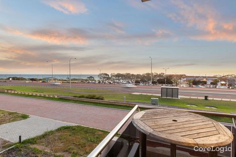 Property photo of 2 Delambre Place Sorrento WA 6020