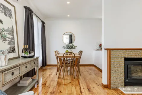 Property photo of 26 Hastings Street Wendouree VIC 3355