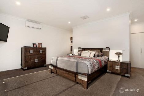Property photo of 32 Orchard Grove Tyabb VIC 3913