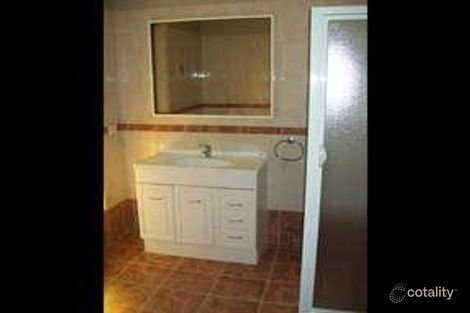 Property photo of 2 Bideford Street Warnbro WA 6169