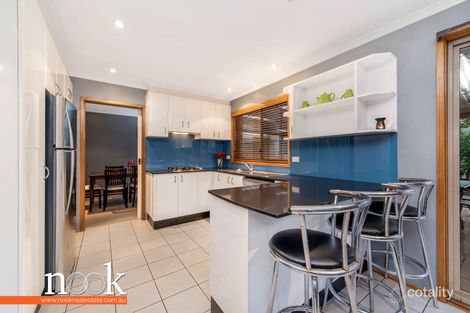 Property photo of 34 Beazley Crescent Calwell ACT 2905