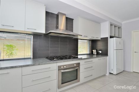 Property photo of 9 Boxgrove Loop Ellenbrook WA 6069