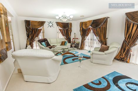 Property photo of 1 Astley Walk Roxburgh Park VIC 3064