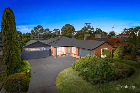 Property photo of 8 San Remo Drive Werribee VIC 3030