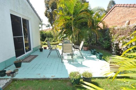 Property photo of 2/56 Kangaroo Avenue Coombabah QLD 4216