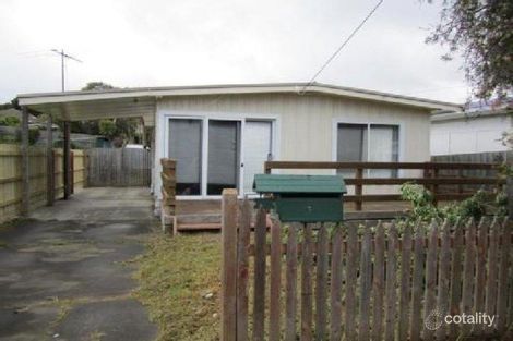 67 Fourth Ave, Rosebud, VIC 3939