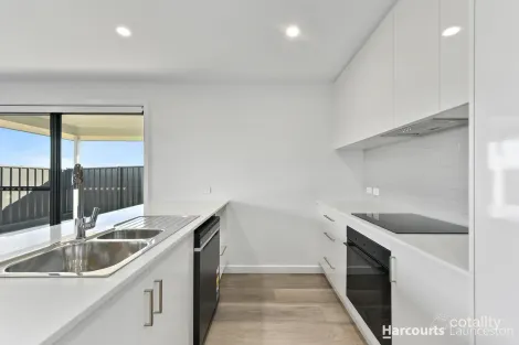 Property photo of 2/12 Connemara Close Legana TAS 7277