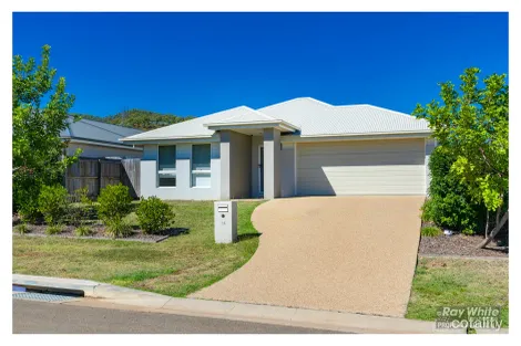 24 Diploma St, Norman Gardens, QLD 4701