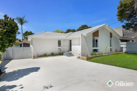 Property photo of 13 Golf Links Road Frankston VIC 3199