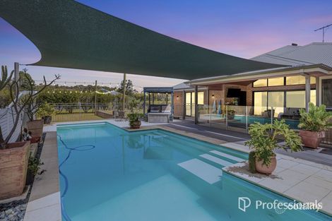 Property photo of 10 Algeri Link Oakford WA 6121