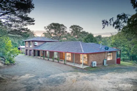 71 Marks Lane, Emerald, VIC 3782