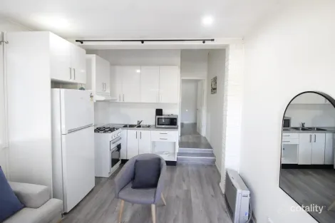42 Gregory St, Granville, NSW 2142