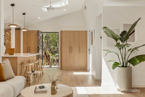 Property photo of 65 Ocean Parade Burleigh Heads QLD 4220