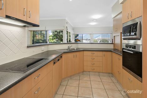 Property photo of 39 Flame Tree Crescent Carindale QLD 4152