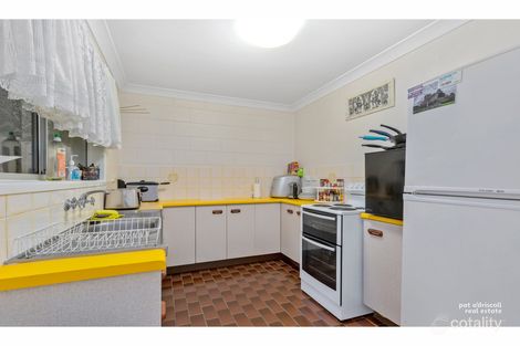 15 Wright St, Norman Gardens, QLD 4701