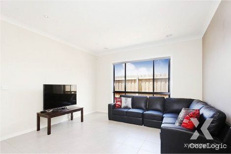 Property photo of 11 Saturn Drive Truganina VIC 3029