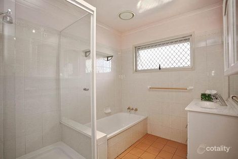 Property photo of 2 Glenloc Street Redcliffe QLD 4020