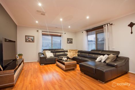 Property photo of 11 Dalmuir Boulevard Deer Park VIC 3023