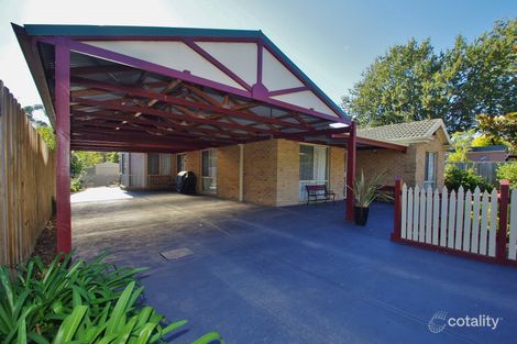 51 Thomas Rd, Healesville, VIC 3777