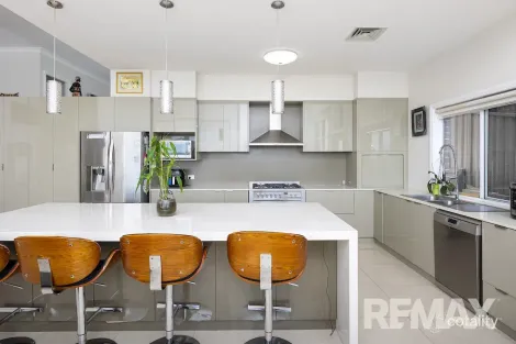 Property photo of 51 Atherton Crescent Tatton NSW 2650