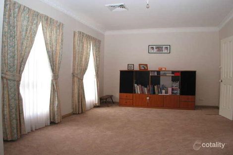 Property photo of 1 Erinleigh Court Kellyville NSW 2155