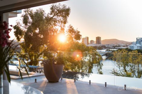 Property photo of 1 Leopard Street Kangaroo Point QLD 4169