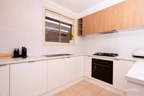 Property photo of 13 Egan Street Deer Park VIC 3023