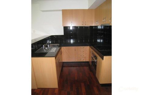 Property photo of 10/118 Franklin Street Melbourne VIC 3000
