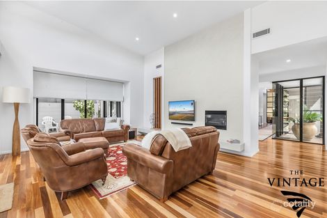Property photo of 1 Bottlebrush Crescent Pokolbin NSW 2320