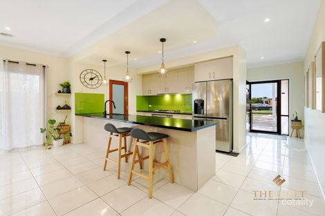 Property photo of 74 Stony Brook Way Truganina VIC 3029