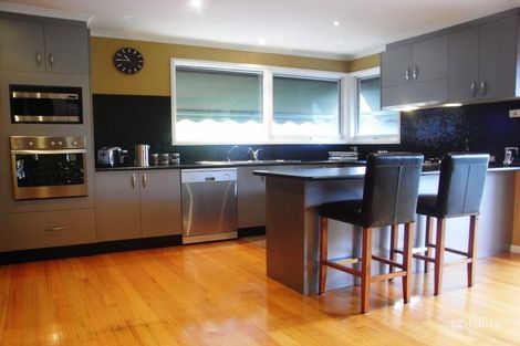 Property photo of 394 Childs Road Mill Park VIC 3082