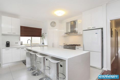 Property photo of 47 Wyperfeld Circuit Caroline Springs VIC 3023