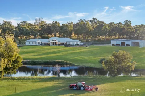 Property photo of 21 Lakes Drive Laidley Heights QLD 4341