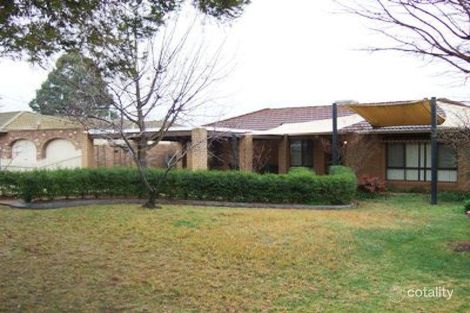 37 Maple Rd, Lake Albert, NSW 2650