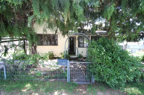 Property photo of 24 Molesworth Street Tenterfield NSW 2372