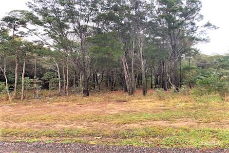 5 George St, Macleay Island, QLD 4184