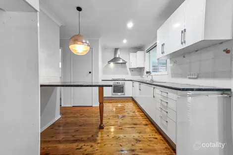 Property photo of 15 Mactier Avenue Milperra NSW 2214