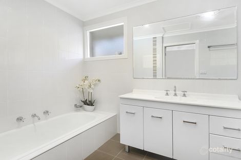 Property photo of 22 Roma Road St Ives NSW 2075