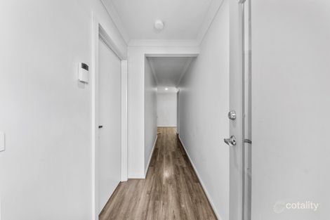 Property photo of 70 Brossard Road Mickleham VIC 3064