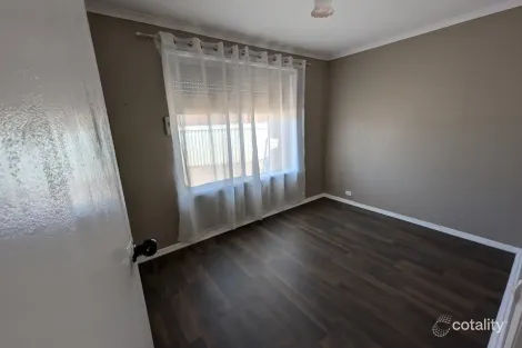 Property photo of 1 Fraser Close Whyalla Stuart SA 5608
