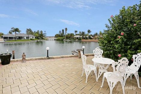 Property photo of 14 Donnelly Gardens Dudley Park WA 6210