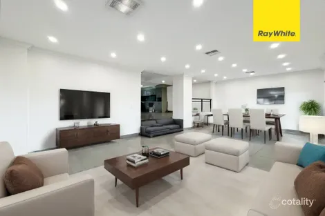13A LINDEN GR, ERMINGTON, NSW 2115