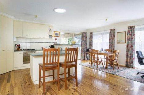 Property photo of 14 Derby Grove Flora Hill VIC 3550