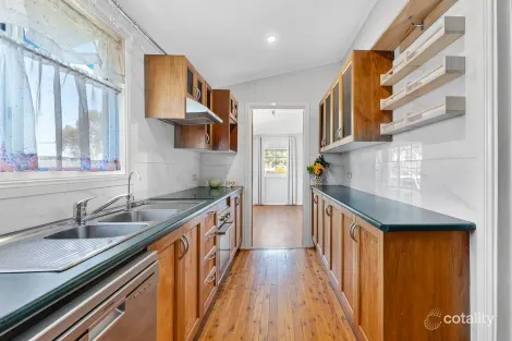 Property photo of 67 Biala Street Gunning NSW 2581